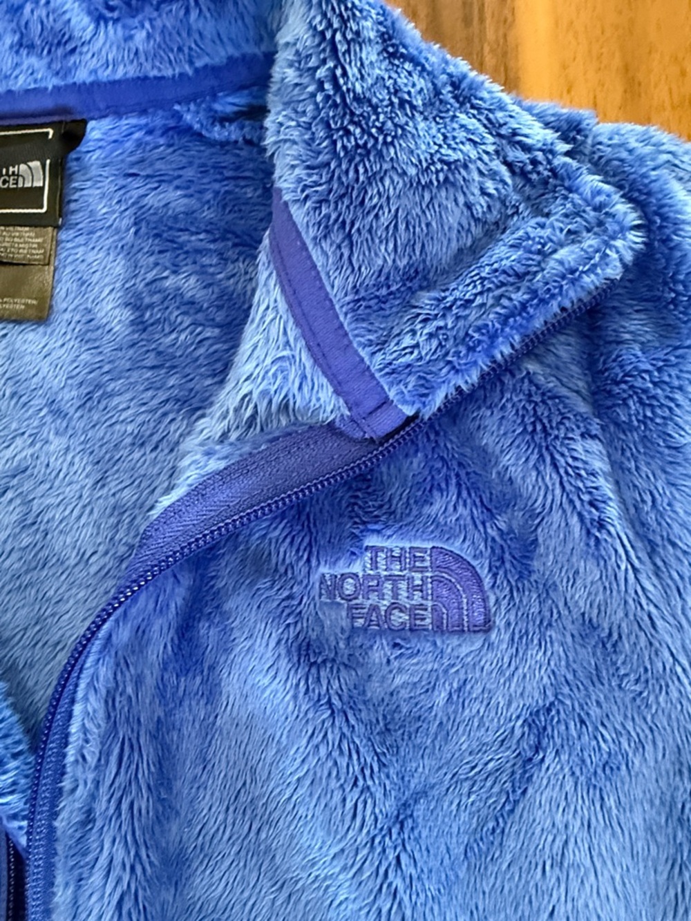 The North Face Royal Blue Plush Fleece Jacket - Picture 3 of 6